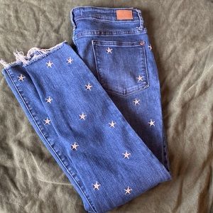 Embroidered star Judy Blue skinny jeans